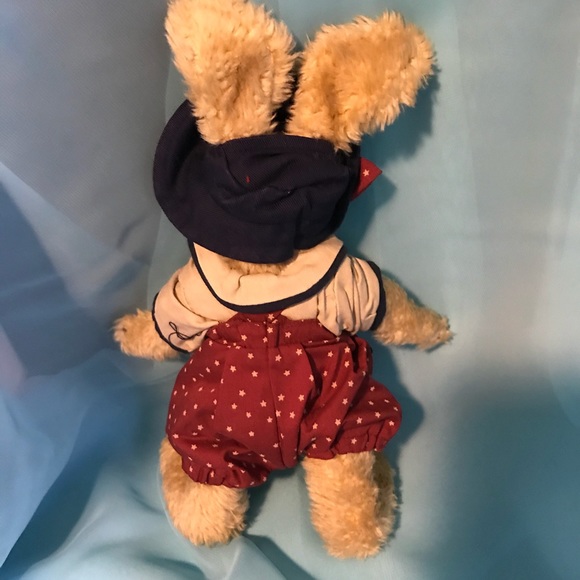 🎄Boyd’s Plush Emily Rabbit - Picture 2 of 5